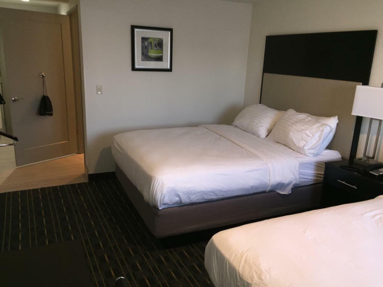 Comfort Inn & Suites Tigard Near Washington Square Zewnętrze zdjęcie
